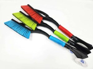 Щетка для снега со скребком BLU WAY 60 см